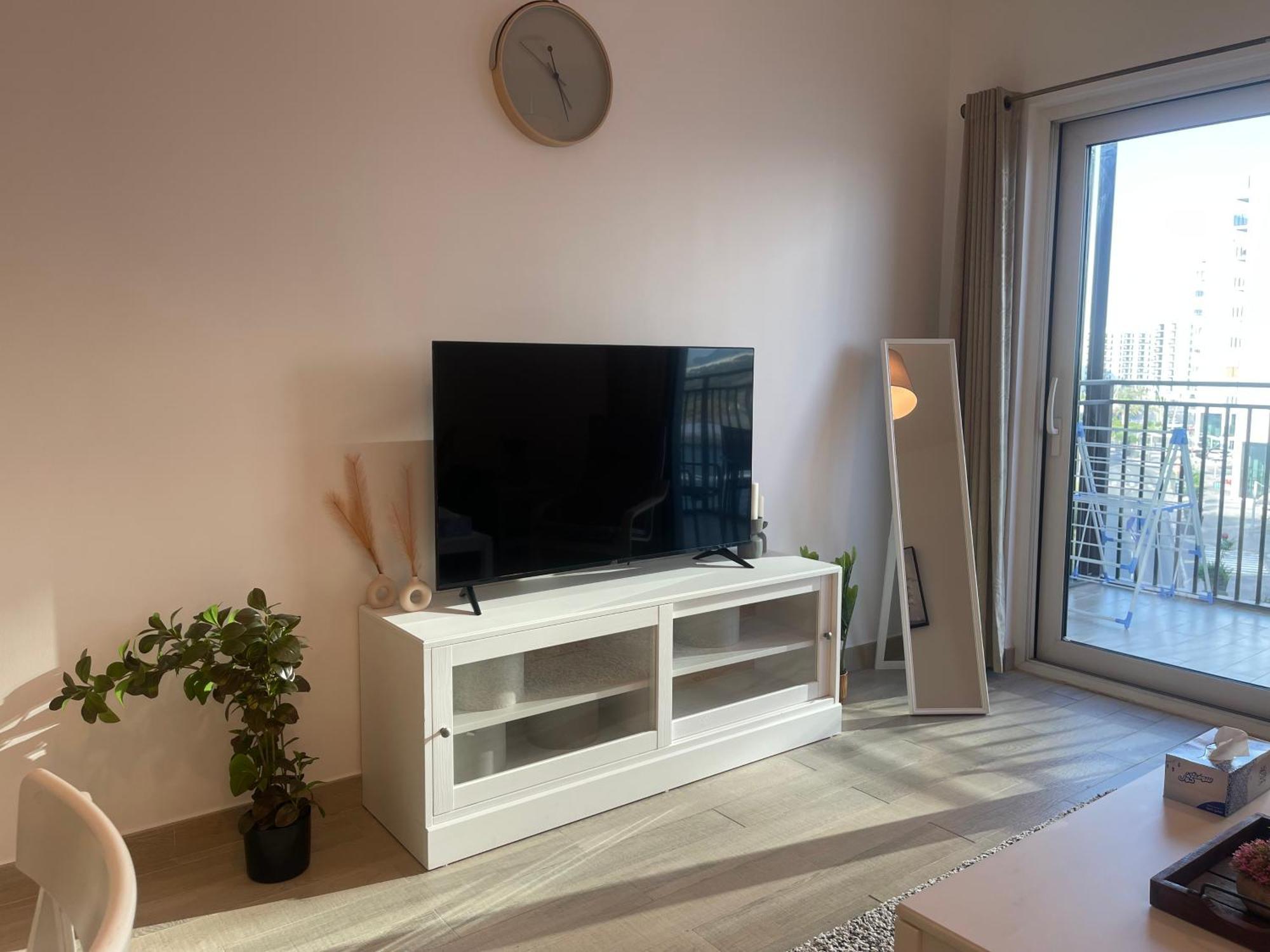 Appartamento Daisy Hill 1br Waters Edge Canal View Theme Parks Yas Island *