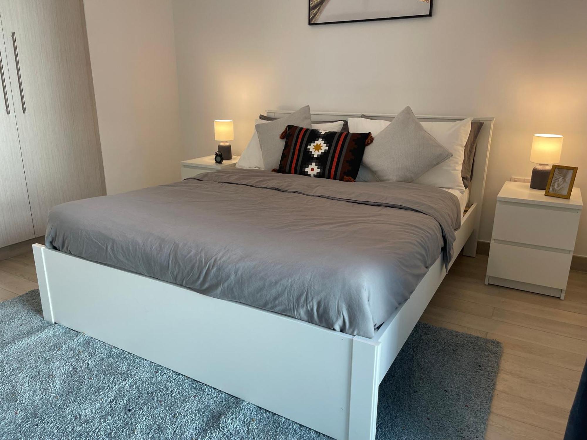 Daisy Hill 1br Waters Edge Canal View Theme Parks Yas Island Appartamento