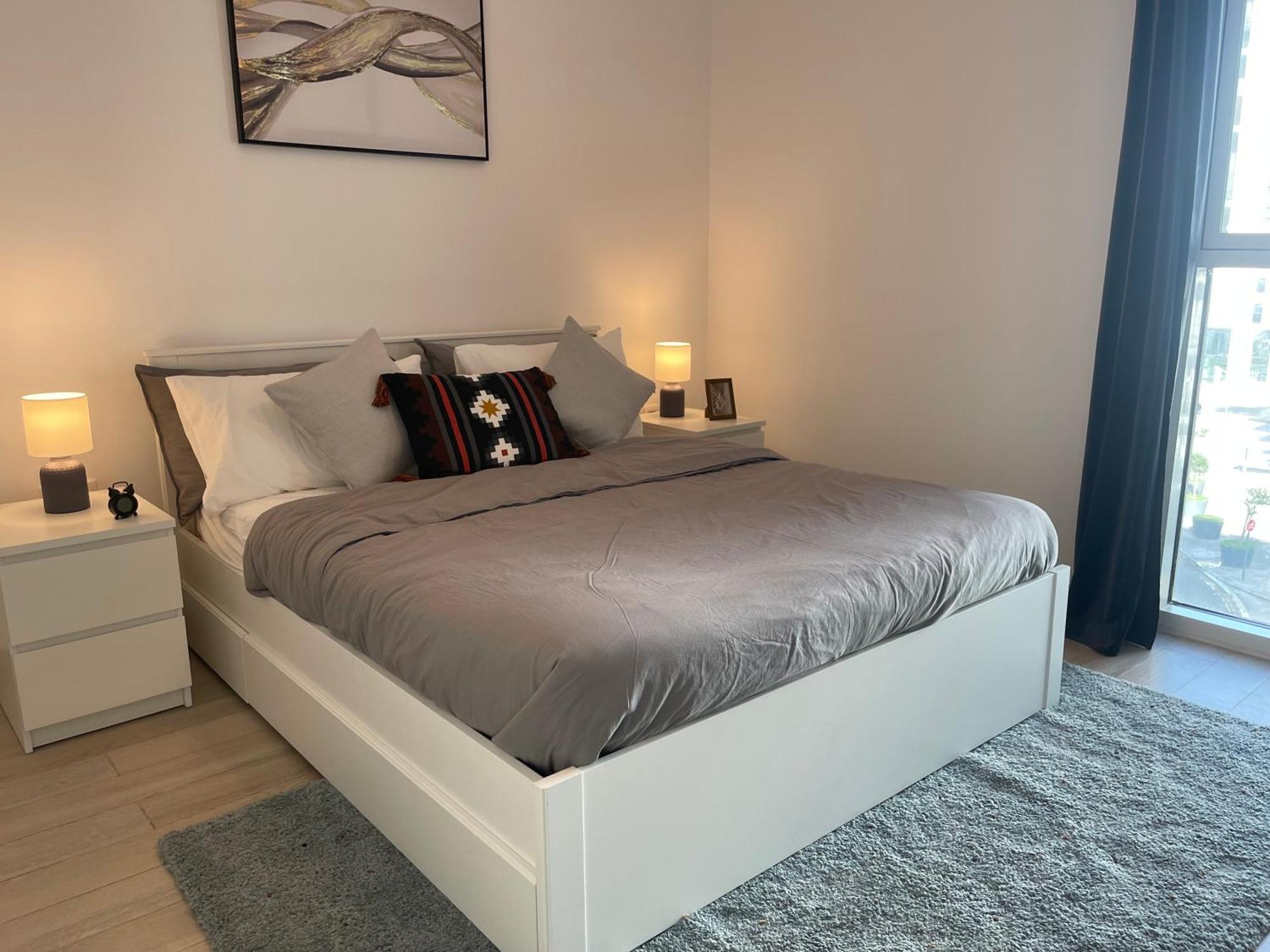Apartamento Daisy Hill 1br Waters Edge Canal View Theme Parks Yas Island Abu Dhabi