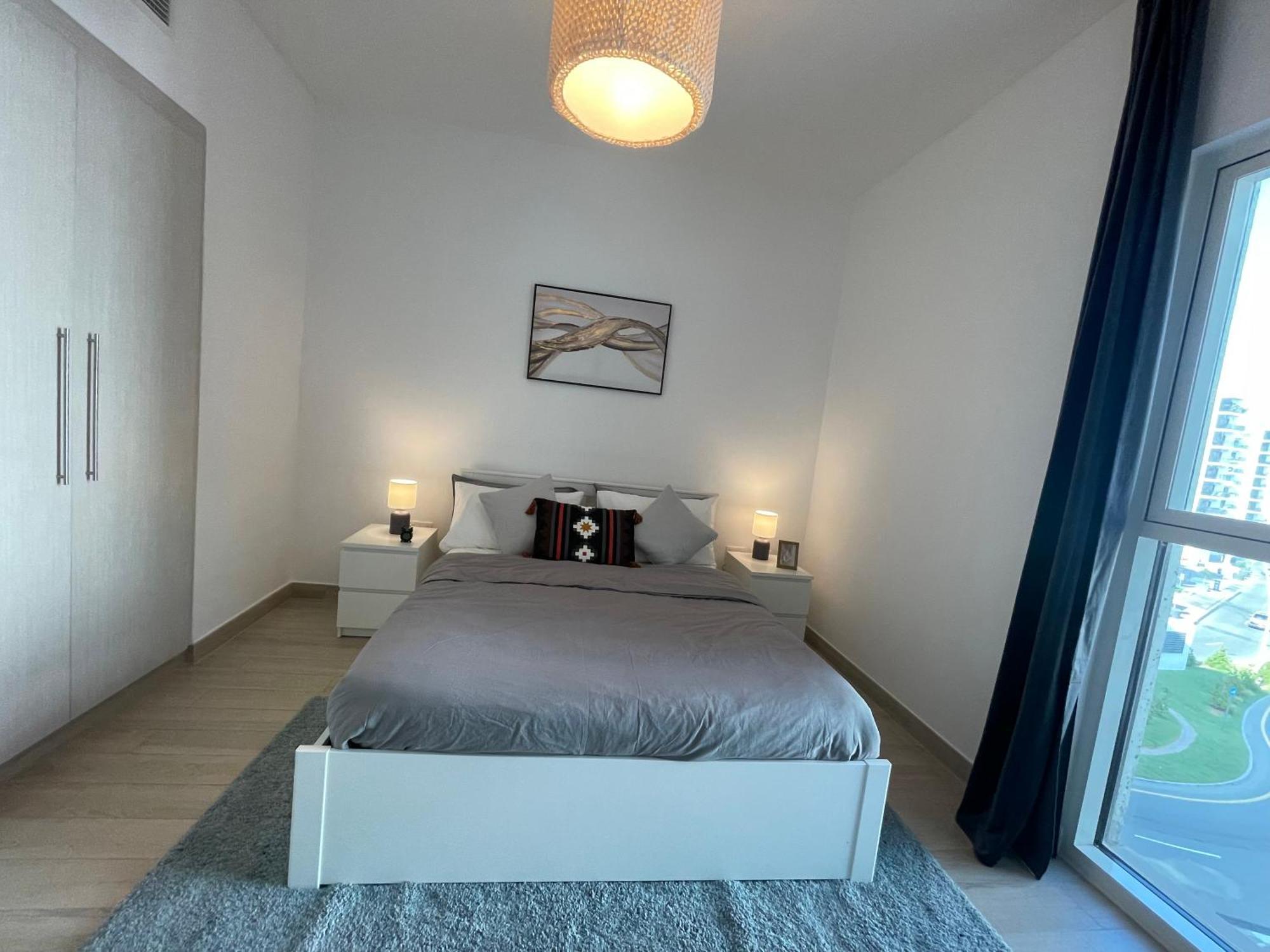 Daisy Hill 1br Waters Edge Canal View Theme Parks Yas Island Appartamento Abu Dhabi